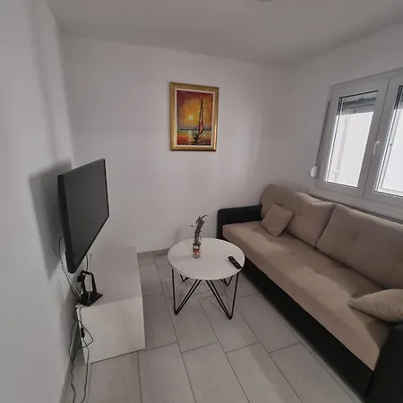 Apartment Telalovic Necujam