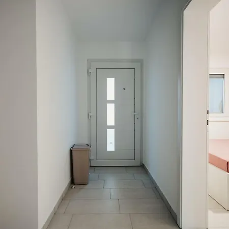 Telalovic * Нечуям