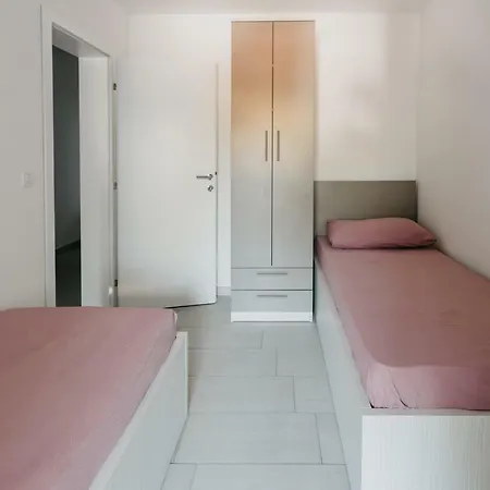 Telalovic Apartamento *